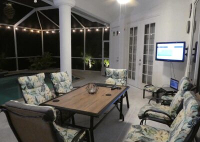 Florida Villa Pool bei Nacht